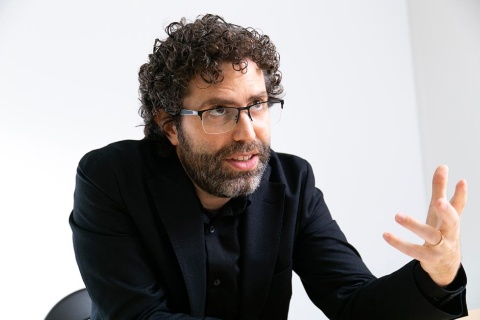 米スパイアCEOのジョナサン・パーレイ氏