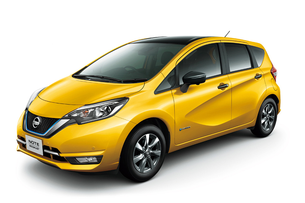 日産自動車「ノート」が、乗用車では2018年の年間販売台数13万6324台とトップに