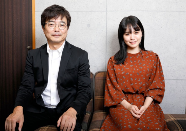 エステー執行役エグゼクティブ・クリエイティブディレクターの鹿毛康司氏(左)と菅本裕子氏