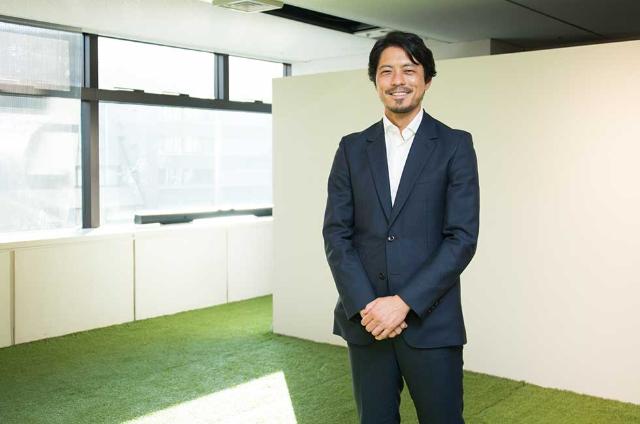 便をください 元サッカー日本代表選手が起業したワケ 日経クロストレンド 便をください 元サッカー日本代表選手が起業したワケ 日経クロストレンド