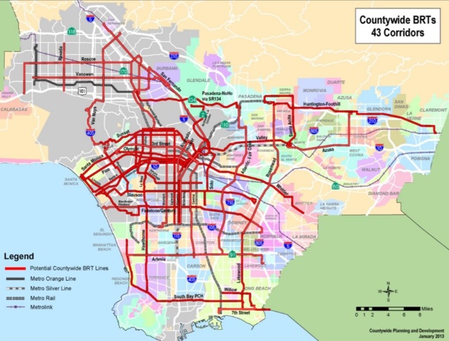 09年の長期交通計画では、46系統ものBRT（バス高速輸送システム）が候補路線として提案されている