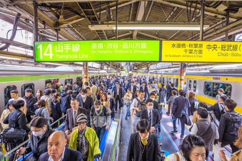 定額制MaaSによって通勤客の行動パターンは変わるか（写真／Shutterstock）
