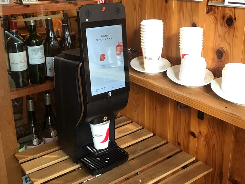 どこでもカフェに！ 「Suica対応マシン」でネスレが大攻勢
