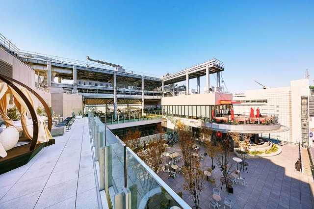 17 18階にはシンガポールのリゾートホ 日経クロストレンド