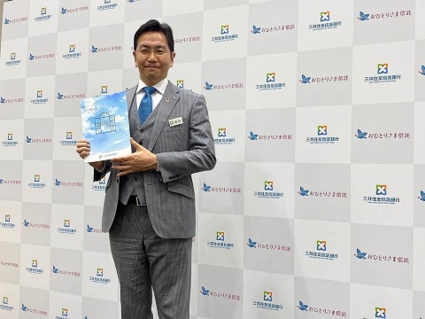 「おひとりさま信託」の発表会に登壇した三井住友信託銀行 人生100年応援部の谷口佳充部長