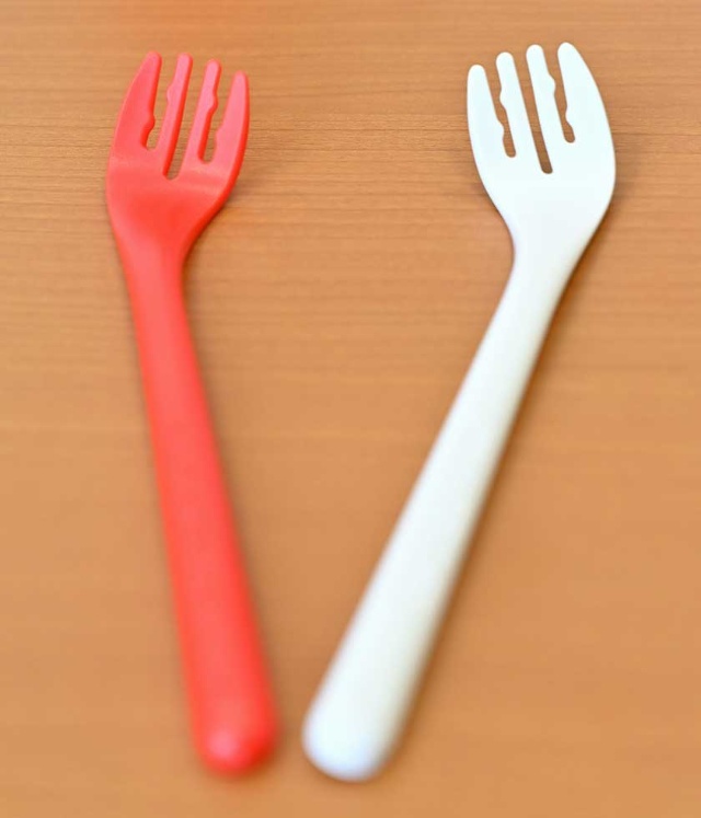 日清食品の 無駄な こだわり炸裂 カップヌードル専用フォーク 日経クロストレンド 日清食品の 無駄な こだわり炸裂 カップヌードル専用フォーク 日経クロストレンド