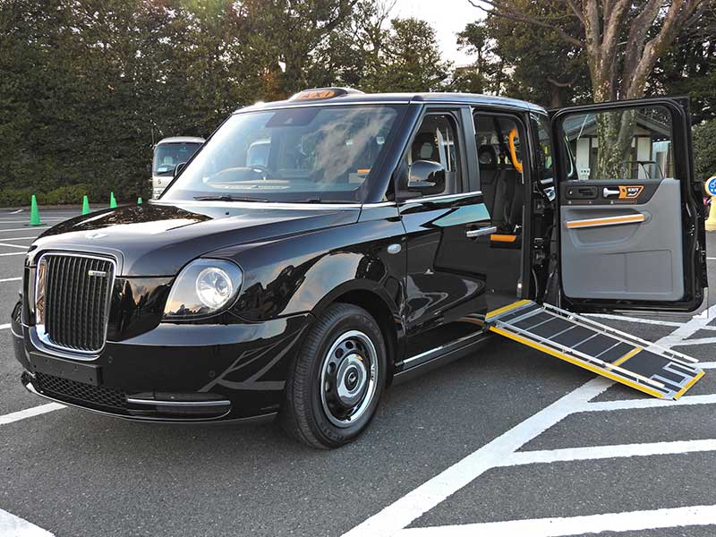 ロンドンタクシー初上陸　将来の乗り合いサービスも視野に