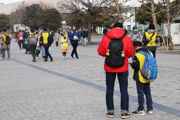 ポケモンgoもeスポーツ その様子はまるで市民マラソン 日経クロストレンド ポケモンgoもeスポーツ その様子はまるで市民マラソン 日経クロストレンド