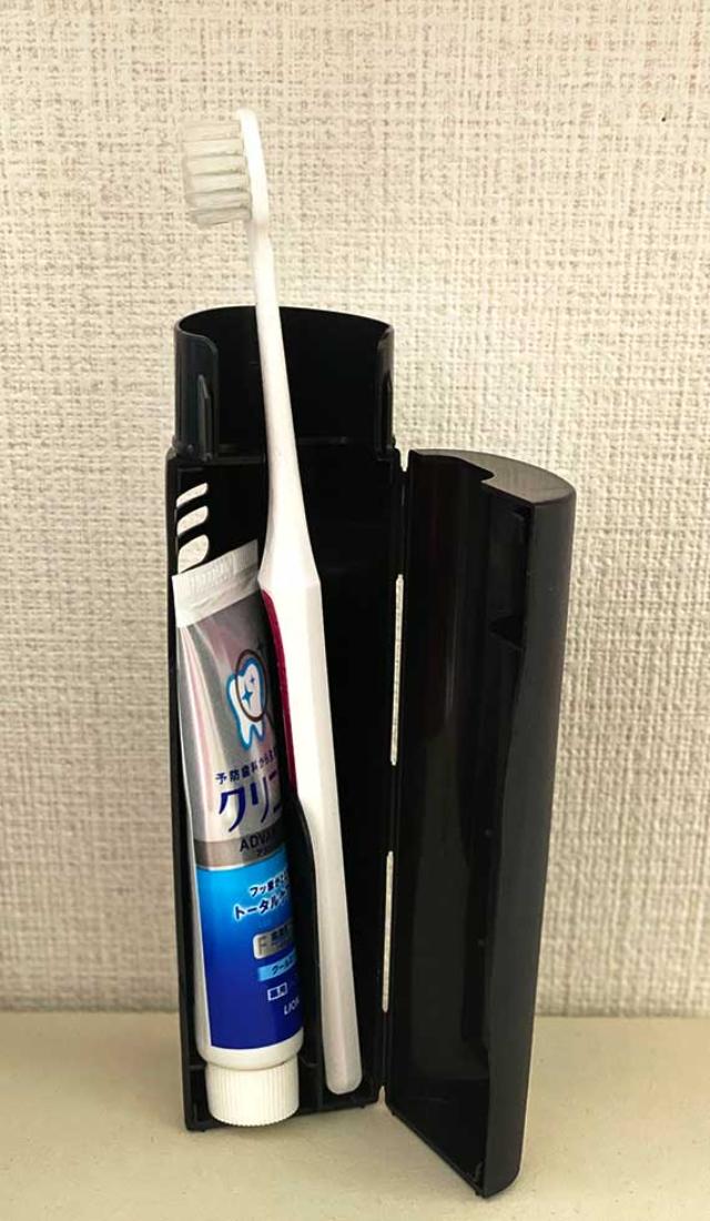 ブラシが乾く ライオンの新携帯歯磨きは従来の不満を払拭 日経クロストレンド