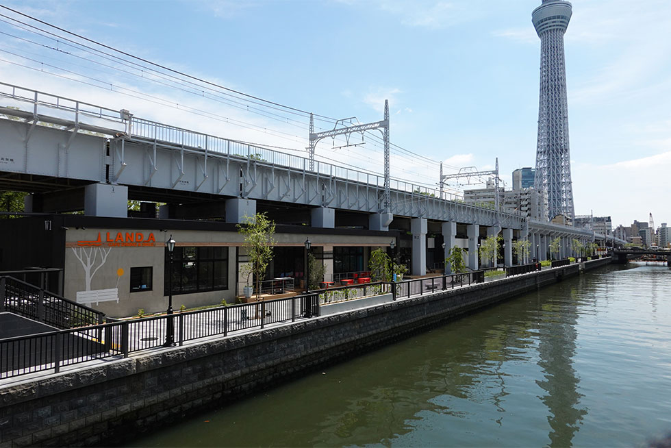 隅田公園、北十間川と一体的に整備し、近隣の住民やオフィスに勤める人の利用を見込む
