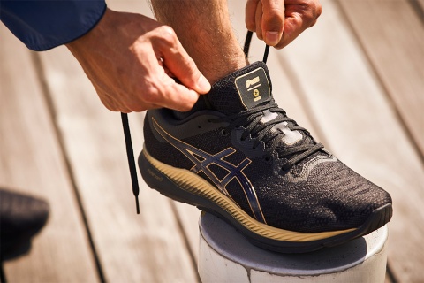 アシックスの「EVORIDE ORPHE(エボライドオルフェ)」