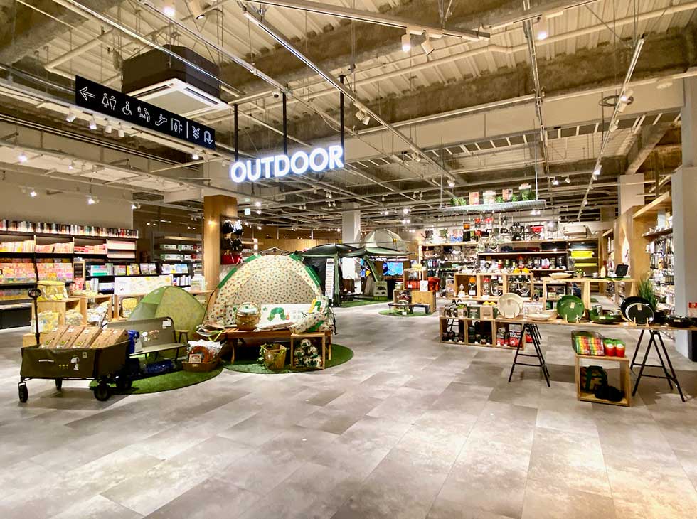 島忠と蔦屋書店 大阪 尼崎にコラボ2号店 体験型売り場が進化 日経クロストレンド