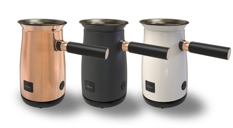 (左から)コッパー、チャコール、ホワイトの3色展開。長さ218.5×幅119×高さ202.2ミリ。重さ1.1キログラム。ホテルショコラの全店舗と公式オンラインストア、二子玉川 蔦屋家電で扱い、20年11月23日には先行予約を始める