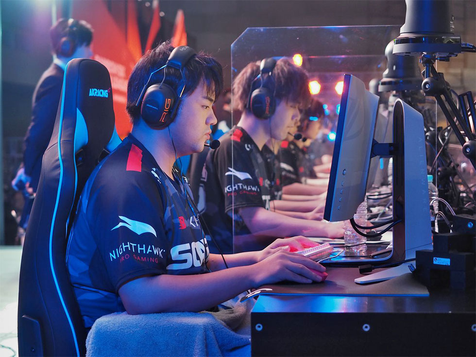 J.フロントリテイリングはeスポーツチーム「SCARZ（スカーズ）」を運営するXENOZを子会社化した