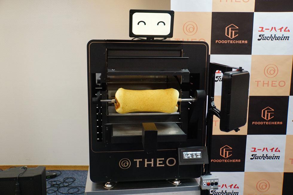 AIバウムクーヘン焼成機がクラウド化 職人の絶品レシピを著作権に 