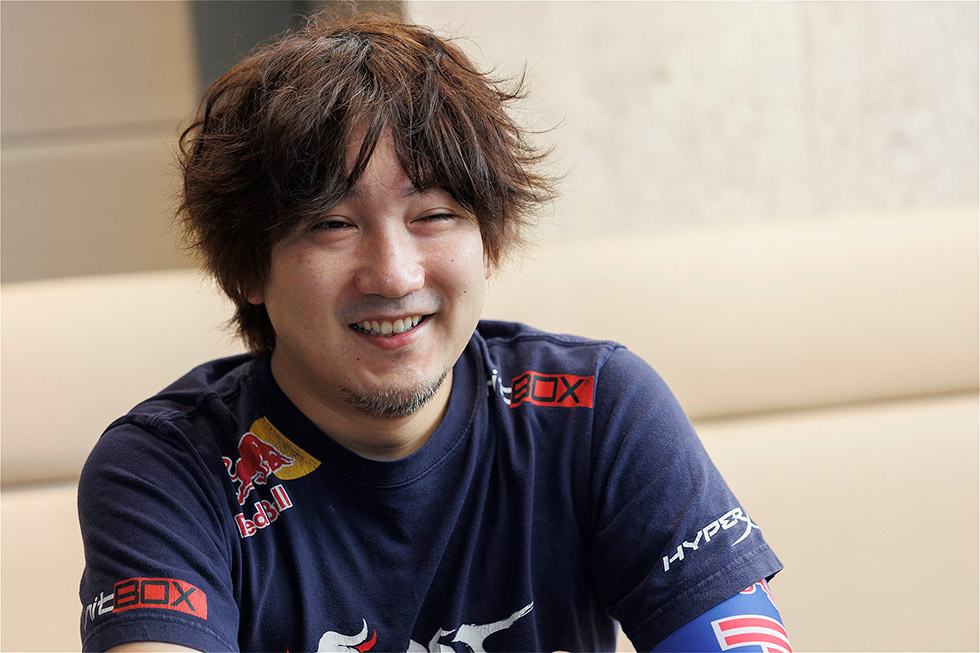 梅原大吾に聞く 「スト6」登場後の変化と格闘ゲームのこれから：日経