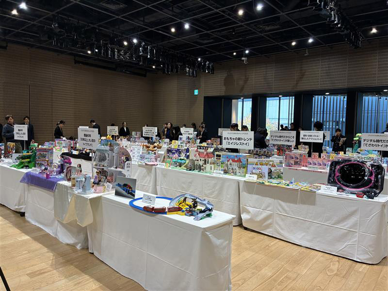 少子化でも成長続く玩具市場に7つのトレンド　最大のカギは“エイジレス”