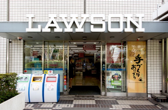 本社直営店舗。JR大崎駅直結の複合施設「大崎ニュー・シティ」内のオフィスビルに併設されている。利用客にはビジネスパーソンが多い