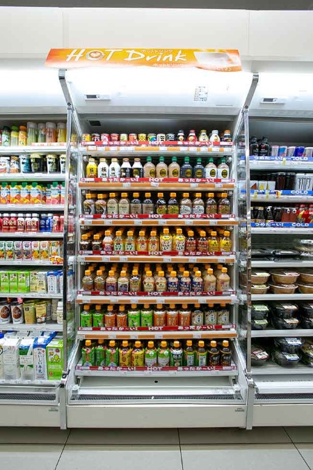 冷めてもおいしい 500mlホット飲料が続々登場 日経クロストレンド 冷めてもおいしい 500mlホット飲料が続々登場 日経クロストレンド