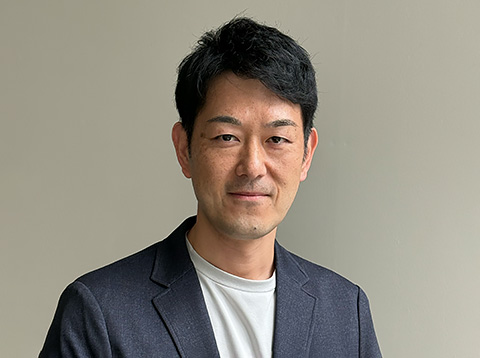 山本 一成 | 日経クロストレンド