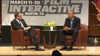 基調講演に登壇したオバマ大統領。イノベーションが経済に与える影響について、テキサス・トリビューン紙CEOと対談