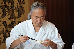 笹岡隆次氏