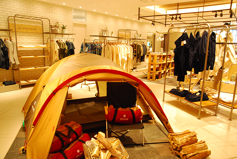 新潟発の国産アウトドアブランド スノーピ 日経クロストレンド