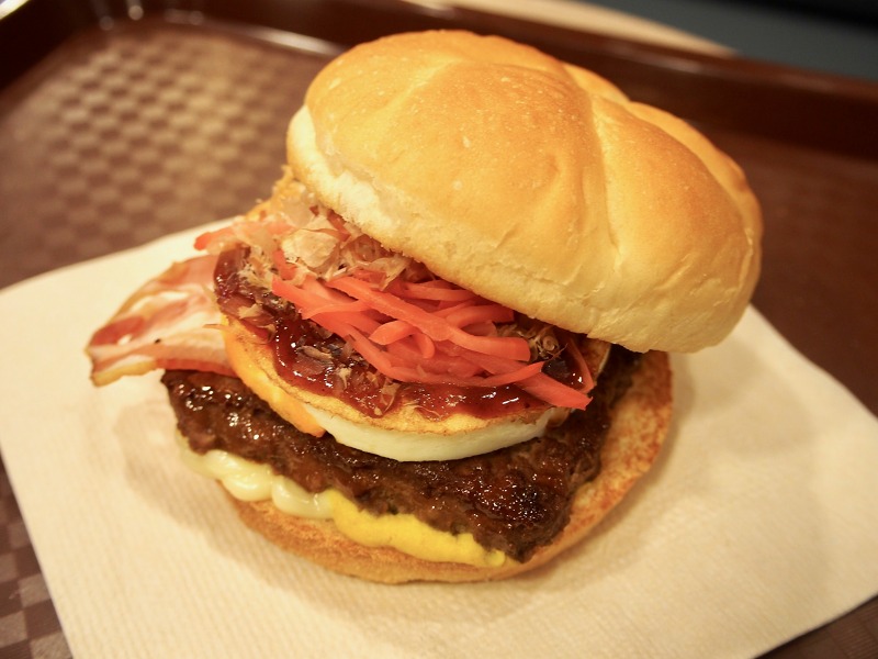 期間数量限定の なんばベーコンエッグバー 日経クロストレンド