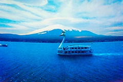 富士山周辺の四季折々の景色が楽しめる。映像だけ見ても迫力があるきれいなものだった