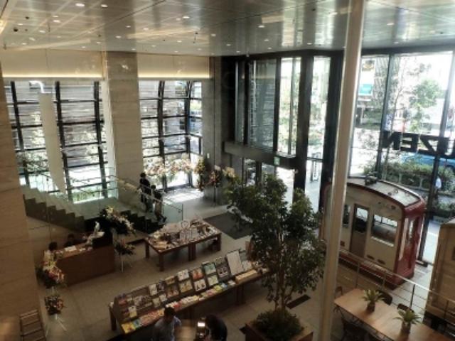 丸善が都内最大級の文具専門店 懐かし系グッズ大復刻 日経クロストレンド