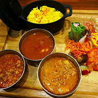 日本橋高島屋新館デパ地下はイートインがすごい