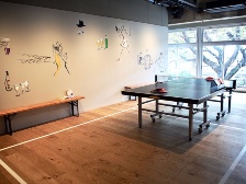 卓球台は24時間利用可能なので 宿泊客の 日経クロストレンド