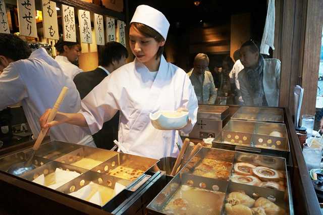 名古屋の人気店 鶏だしおでん さもん の 日経クロストレンド 名古屋の人気店 鶏だしおでん さもん の 日経クロストレンド