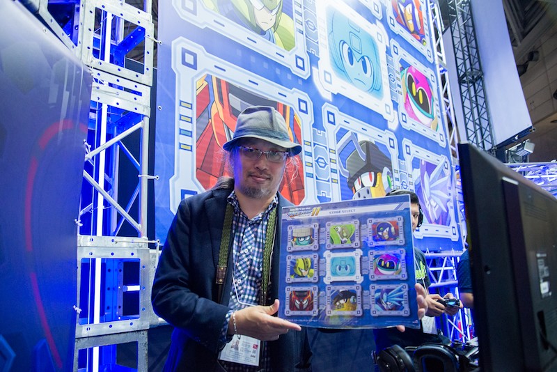 ノベルティは、『ロックマン11』コーナーに展示してあったステージセレクト画面を模したコースター