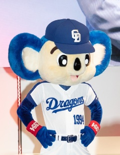 ボールを巡る駆け引きは本物に近い パワプロeスポーツ大会 Tgs18 日経クロストレンド ボールを巡る駆け引きは本物に近い パワプロeスポーツ大会 Tgs18 日経クロストレンド