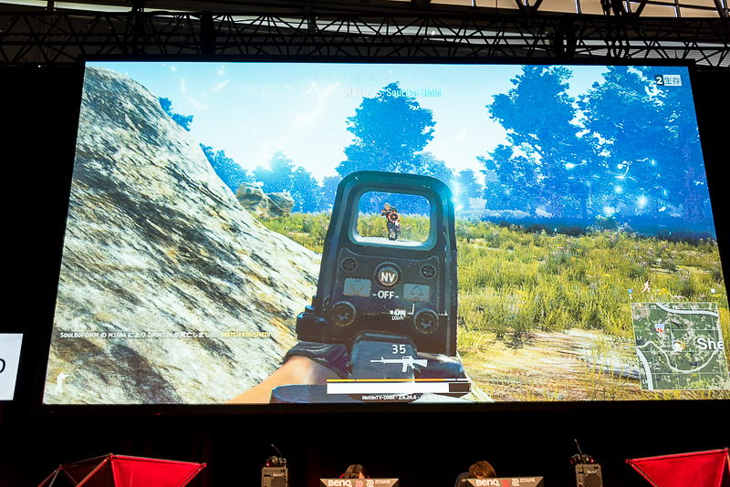 手に汗握る撃ち合いが繰り広げられた 日経クロストレンド