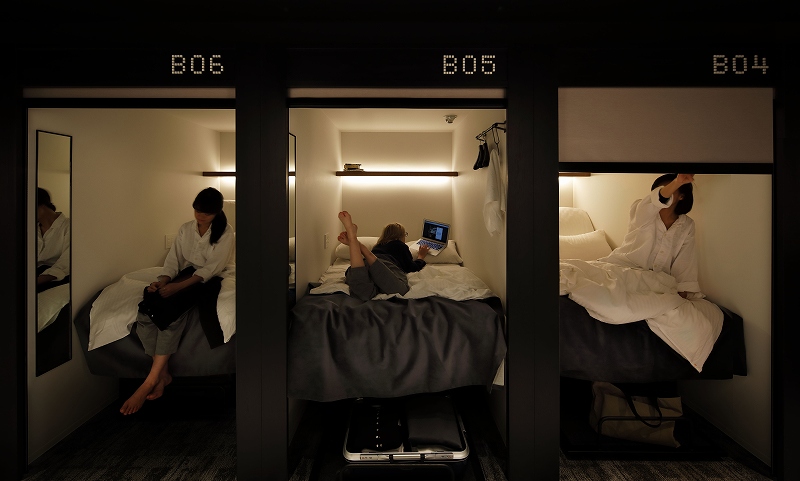 男女混合カプセルホテルが渋谷に開業 訪日客に好評 日経クロストレンド
