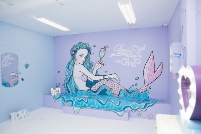 2017年7月15日~8月31日まで東京・お台場で開催された期間限定のプールイベント「お台場ウォーターパーク」。辻氏はフォトブースの企画、デザイン、アートディレクションを担当