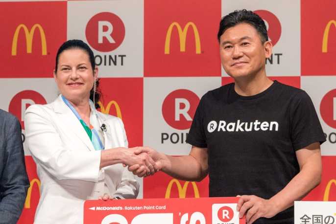 日本マクドナルドのサラ エル カサノバ社 日経クロストレンド 日本マクドナルドのサラ エル カサノバ社 日経クロストレンド