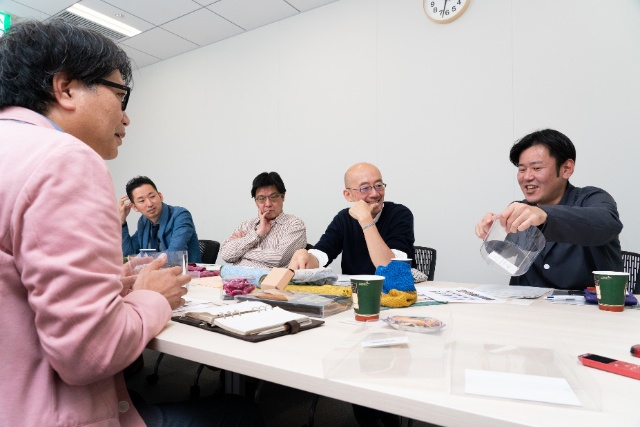 Pr 有名セレクトショップの目利きたちが地方発のヒット商品の作り方を語る 日経クロストレンド Pr 有名セレクトショップの目利きたちが地方発のヒット商品の作り方を語る 日経クロストレンド