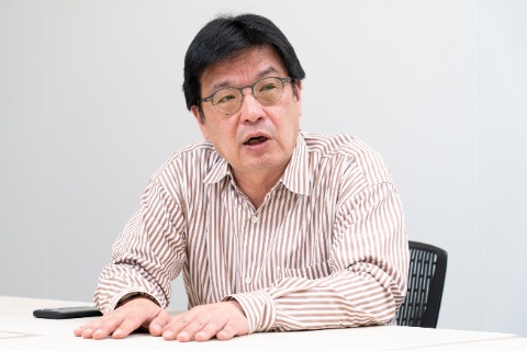 泉徳之氏(東急ハンズ 新商品開発グループ バイヤー) メーカーなどを経て「東急ハンズ」入社。フロアマネージャーを経て、営業管理・企画、イベント企画、仕入部門を担当。旗艦店を中心に、多業態とのコラボや店頭イベントの企画も担当している