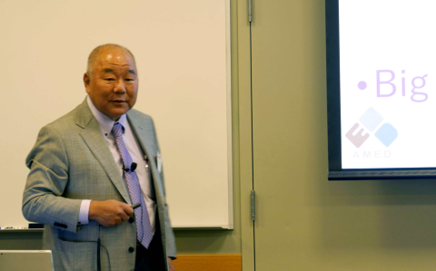 日本医療研究開発機構（AMED）戦略推進部長で東京大学名誉教授の岩本愛吉医師